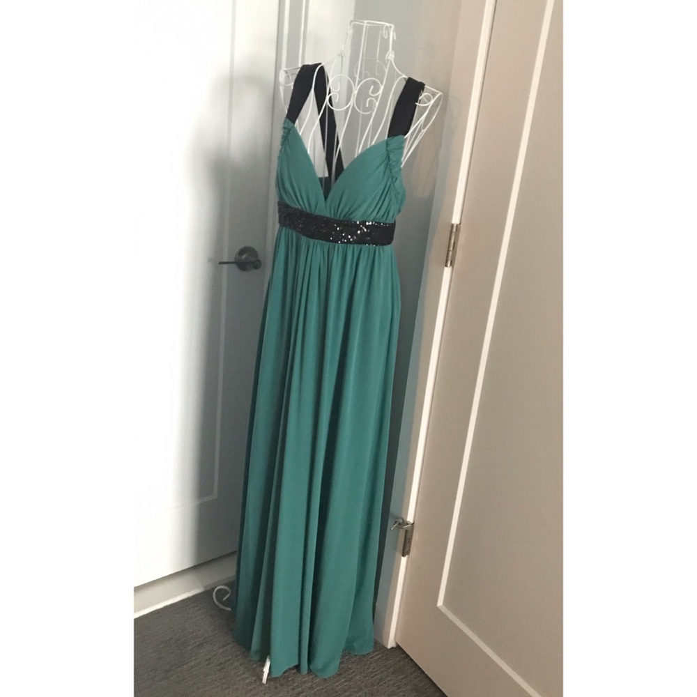 Plunging V-Neck Beads Long Formal Evening Dress Emerald Green Evening Gown High Split Y596